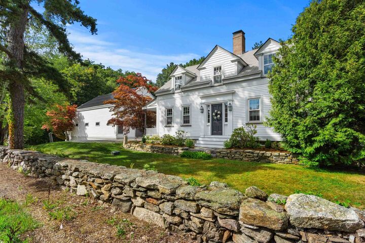 Property Photo:  153 Atlantic Avenue  NH 03862 