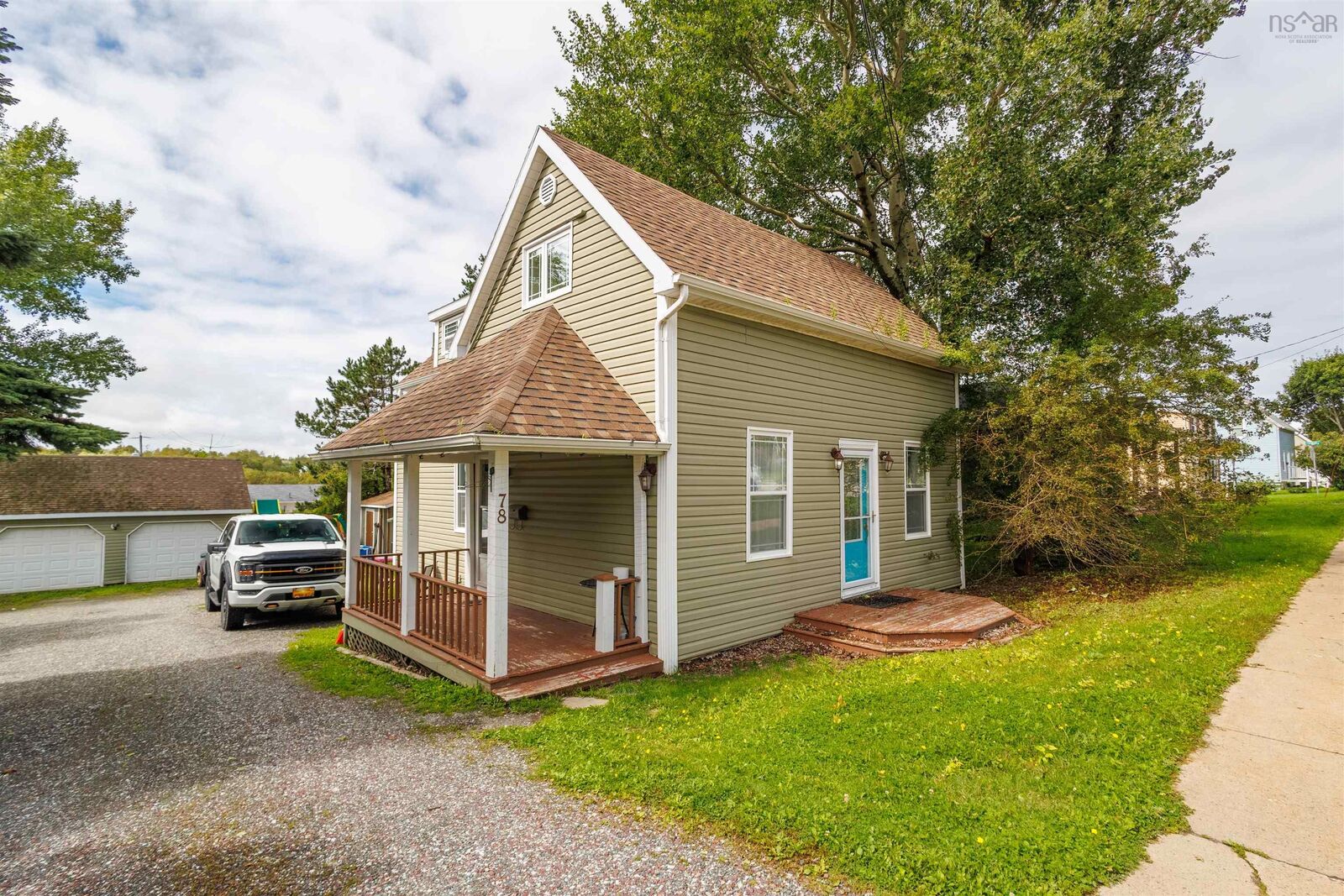 Property Photo:  78 Fraser Avenue  NS B1V 2C5 