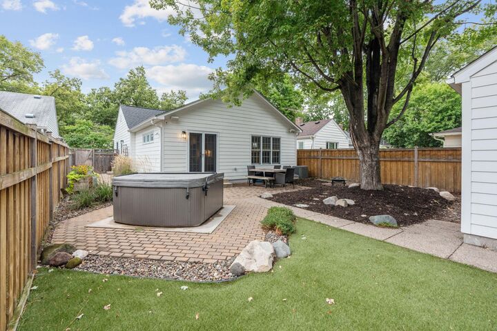 Property Photo:  5541 Vincent Avenue S  MN 55410 
