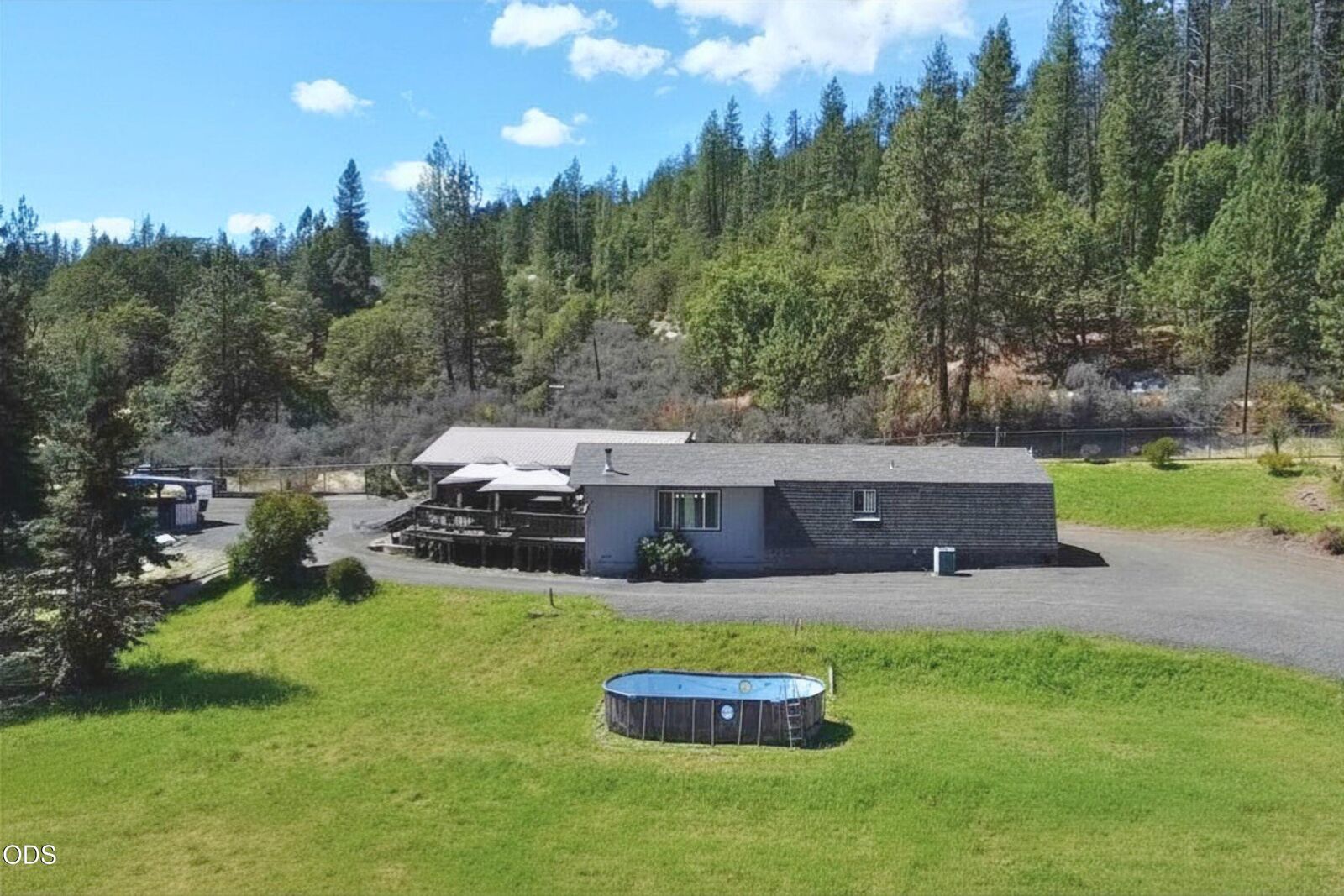 Property Photo:  850 Ragsdale Road  OR 97541 