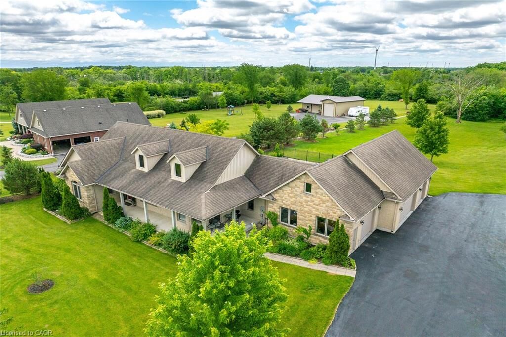 Property Photo:  850 Regional Road 27 Road  ON L0R 2J0 