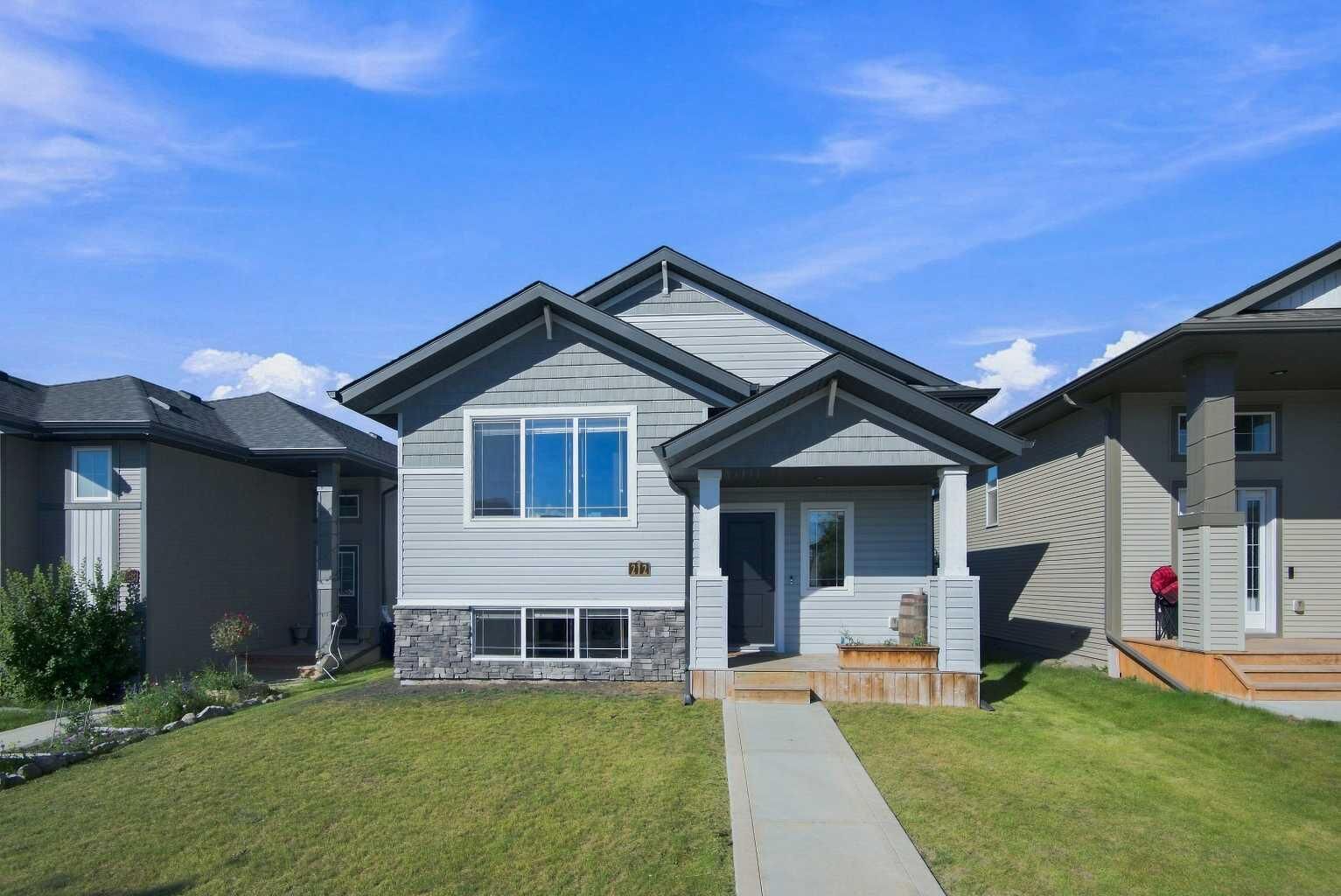 Property Photo:  212 Thomlison Avenue  AB T4P 3E6 