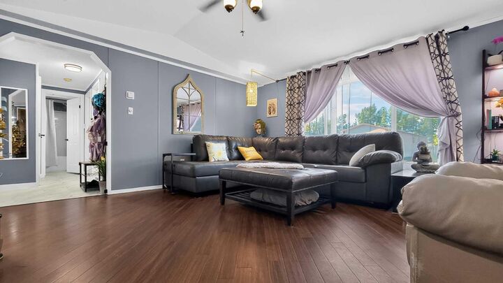 Property Photo:  160 Pickles Crossing  AB T8W 5K5 