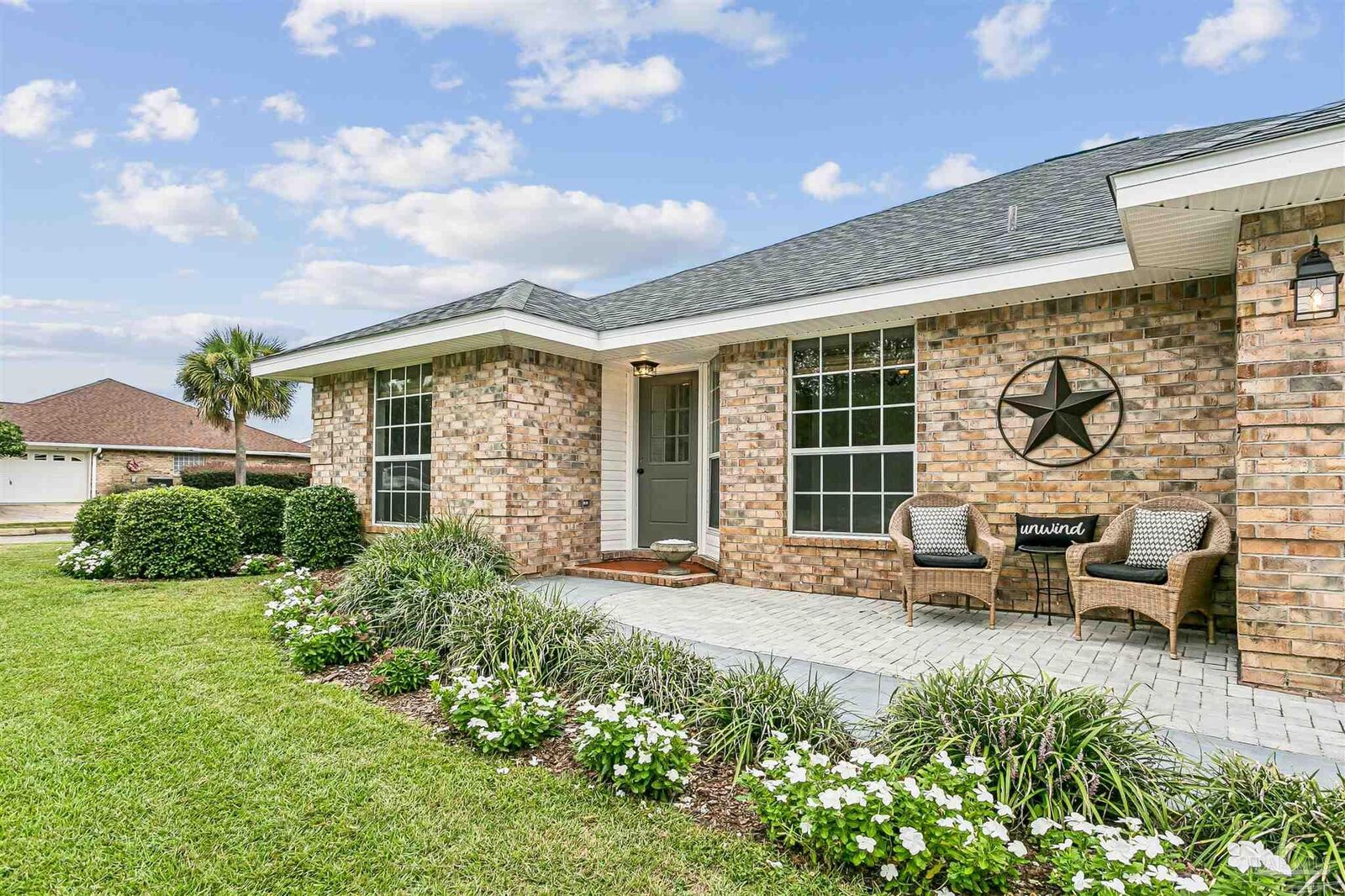 Property Photo:  1329 Connemara Cir  FL 32563 