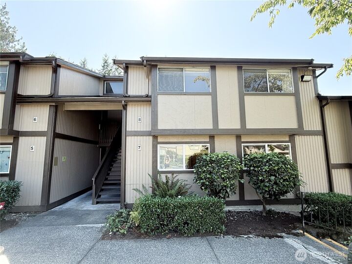 Property Photo:  4701  176th Street SW #A8  WA 98037 