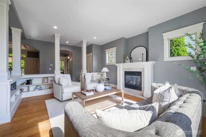 Property Photo: 6008 Oberlin Avenue NE WA 98115