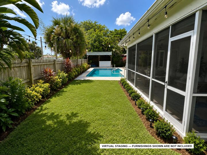 Property Photo:  6528 Country Wood Way  FL 33484 