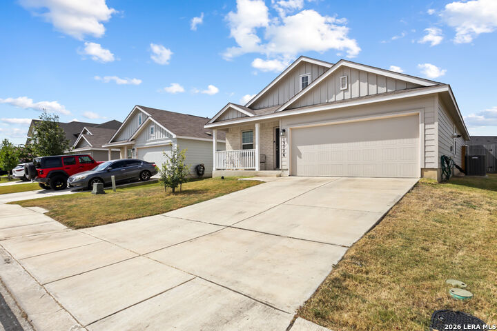 Property Photo: 13726 Locklear Way TX 78253