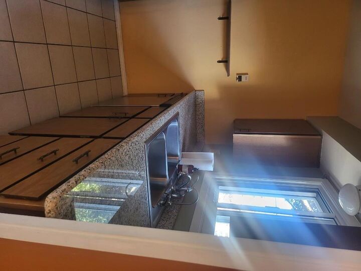 Property Photo: 420 Dela Vina Avenue 11 CA 93940