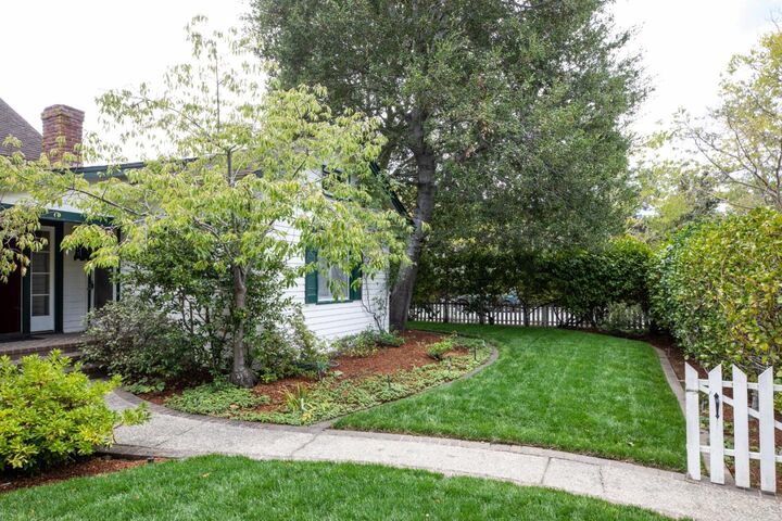 Property Photo:  604 Tennyson Avenue  CA 94301 