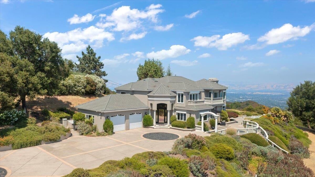 Property Photo:  19465 Montevina Road  CA 95033 