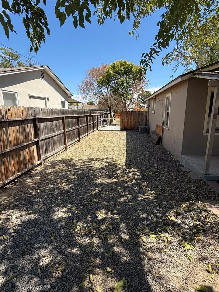 Property Photo:  1420 K  CA 93451 