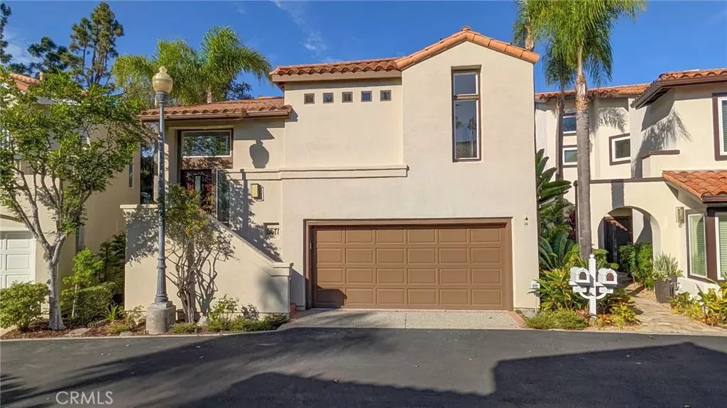 Property Photo:  5517 China Point  CA 90803 