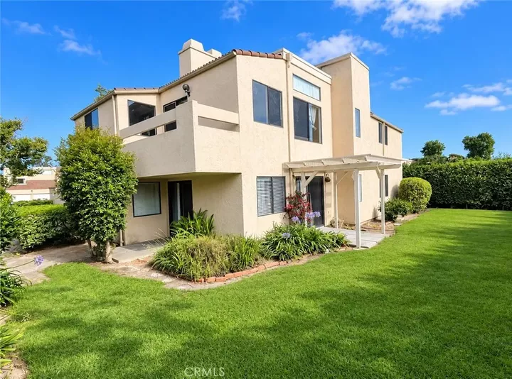 Property Photo: 7944 Caminito Dia 4 CA 92122