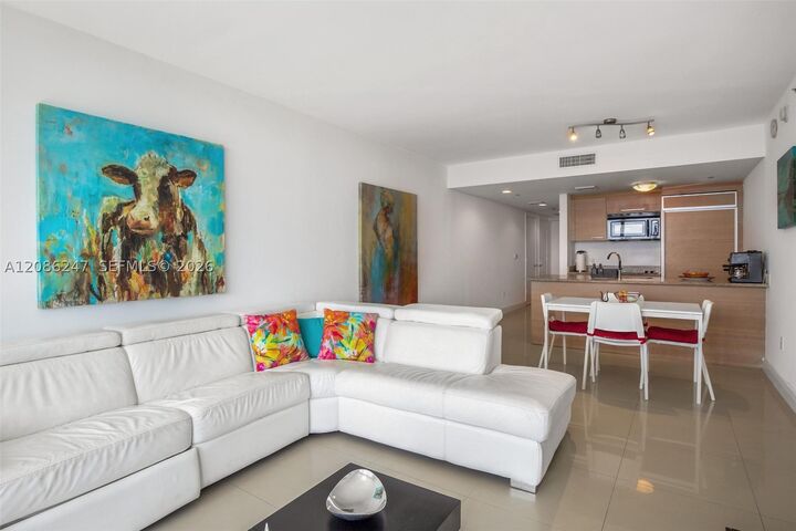Property Photo:  1800 S Ocean Dr 4006  FL 33009 