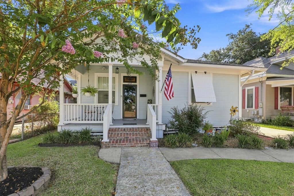 Property Photo: 1207 Kirkman Street LA 70601