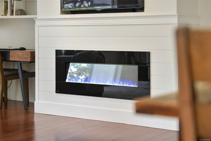 Property Photo:  3008 Quadra St #10  BC V8T 4G3 