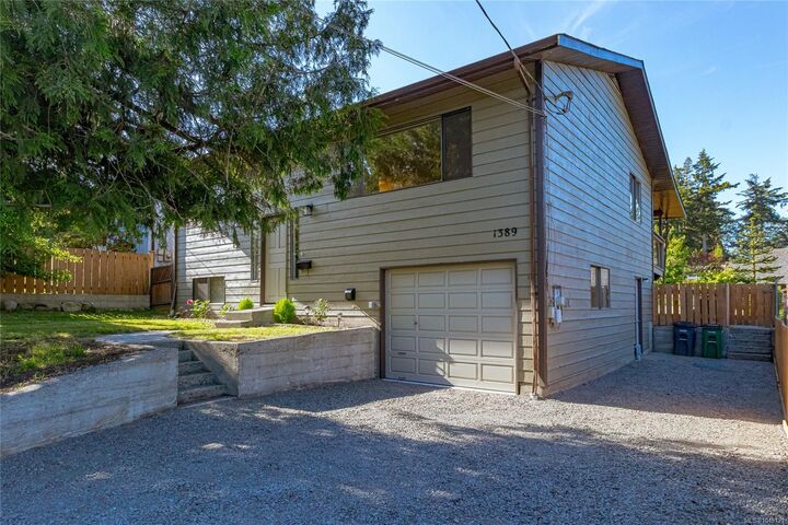 Property Photo:  1389 Hastings St  BC V8Z 2W6 