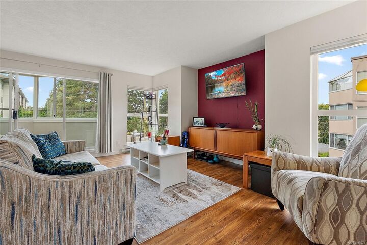 Property Photo:  40 Gorge Rd W #219  BC V9A 1L8 
