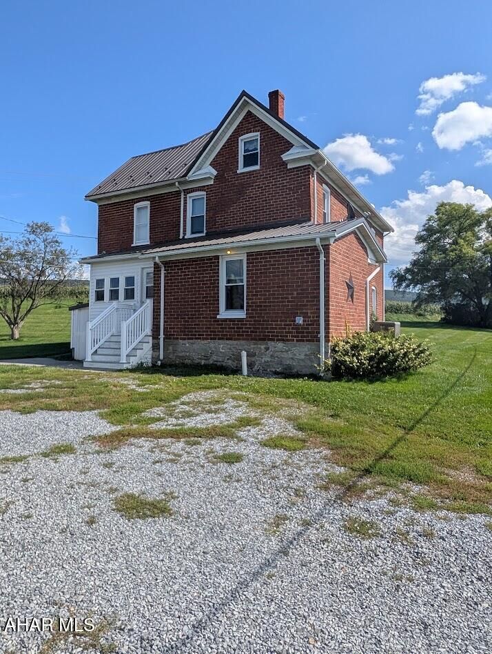 Property Photo:  120 Birch Lane  PA 15522 