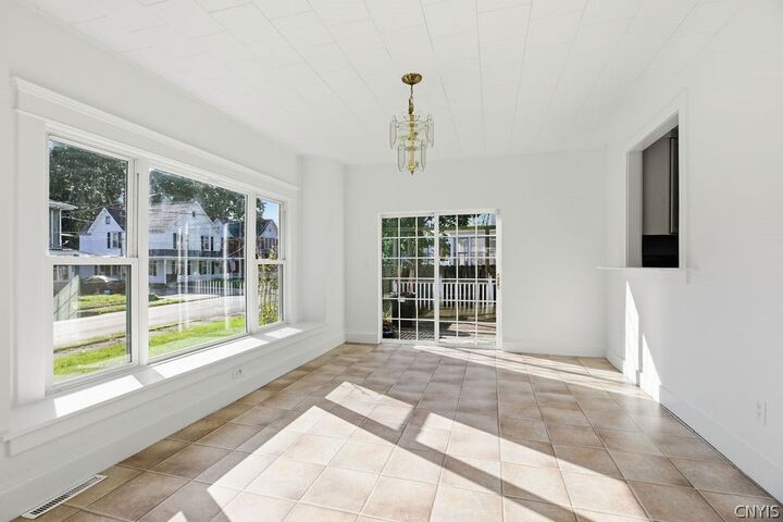 Property Photo:  516 Highland Street  NY 13069 