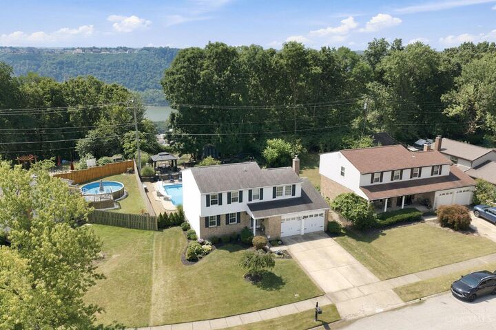 Property Photo: 4977 Francisview Drive OH 45238
