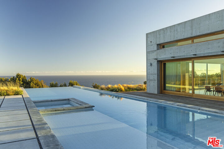 Property Photo: 24689 Pacific Coast Hwy CA 90265