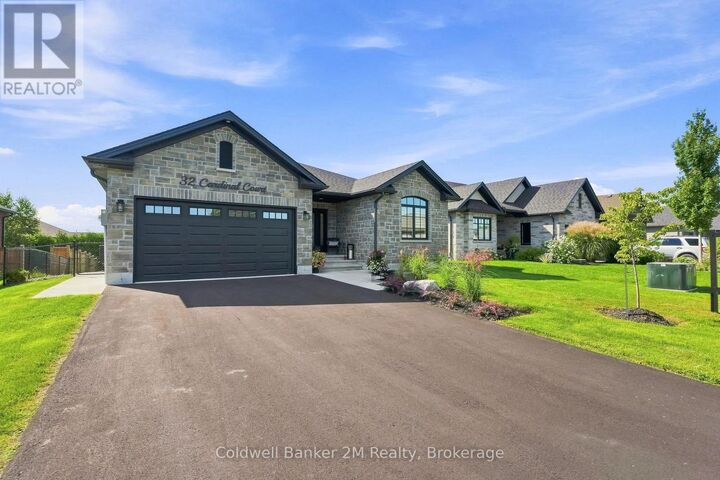 Property Photo:  32 Cardinal Court  ON K0K 1H0 
