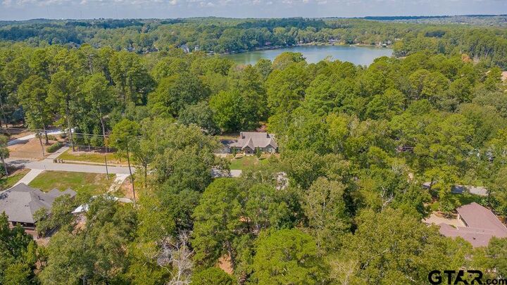 Property Photo: 640 Northgate TX 75771