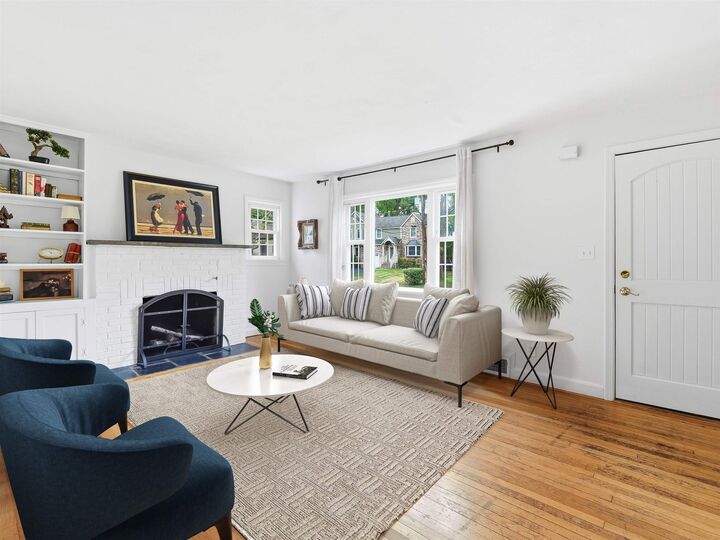 Property Photo: 2025 Hill Top Rd NJ 07076