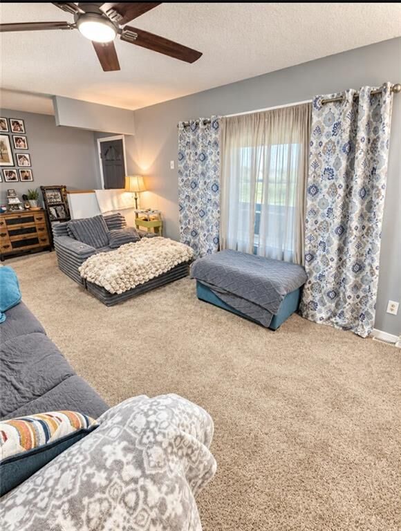 Property Photo:  1950 Safari Drive  MO 64506 