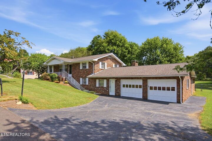 Property Photo: 1720 Vada Circle TN 37912