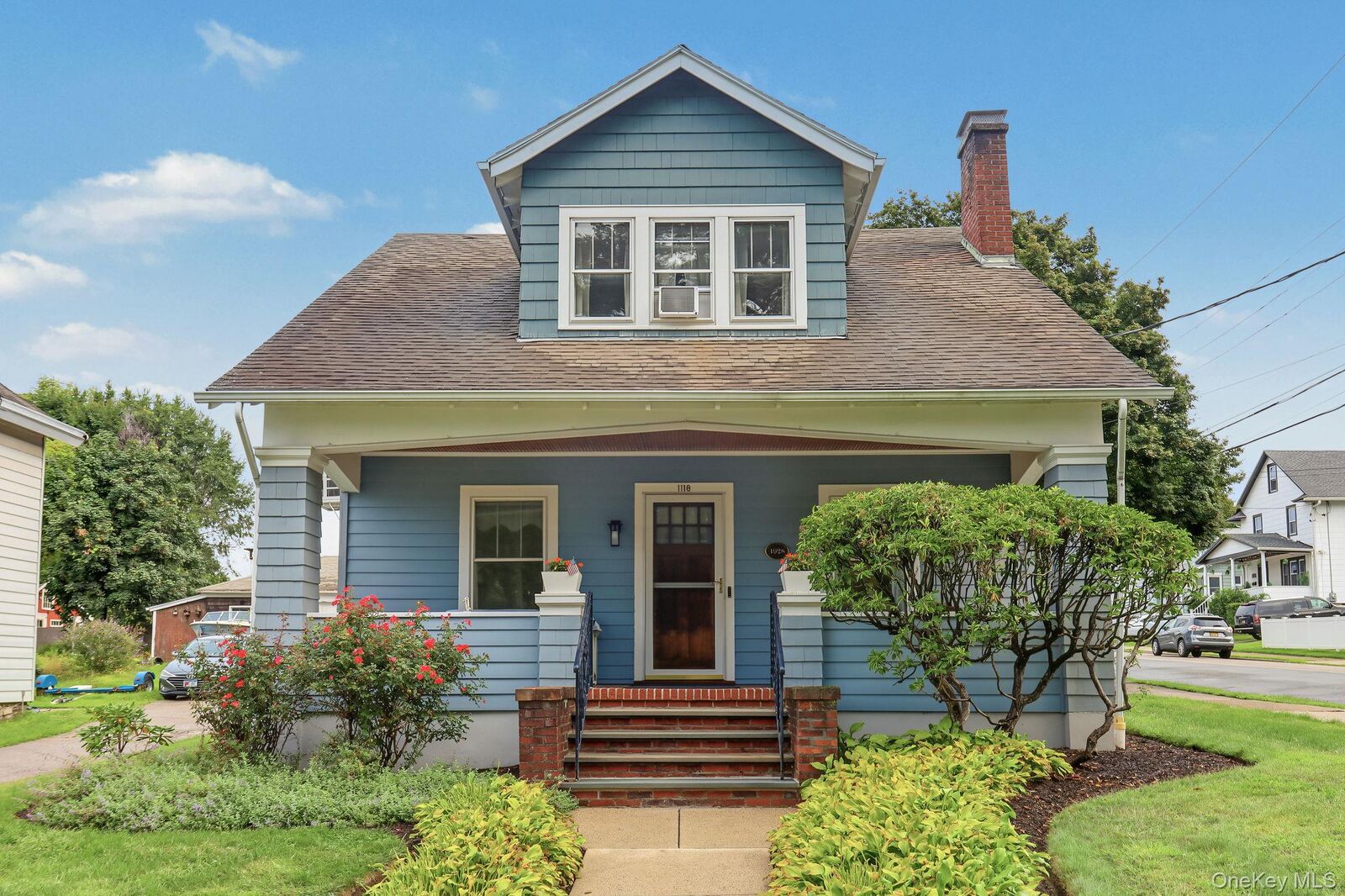 Property Photo:  1118 Hudson Avenue  NY 10566 