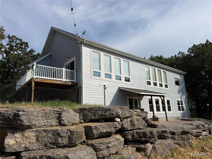 Property Photo:  2049 Tanglewood Drive  MO 63069 