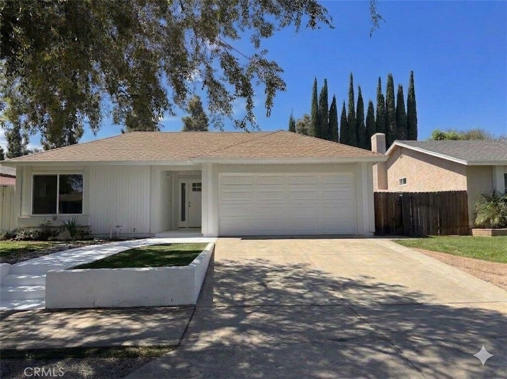 Property Photo:  6897 Crest Avenue  CA 92503 