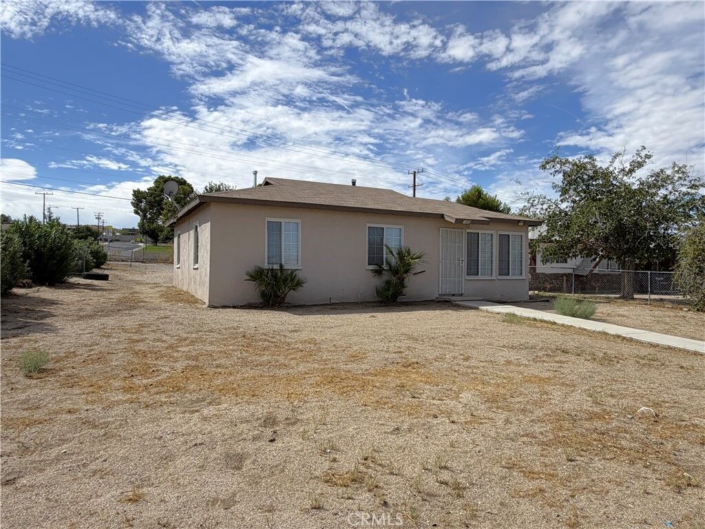Property Photo: 1400 Nancy Street CA 92311
