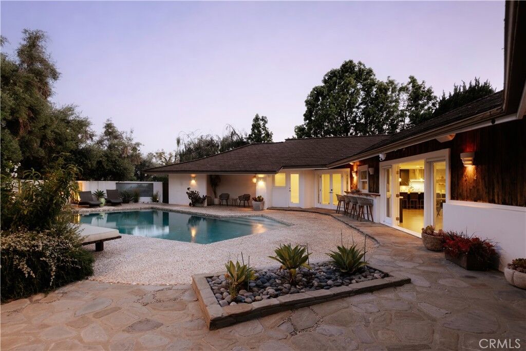 Property Photo: 4173 Regal Oak CA 91436