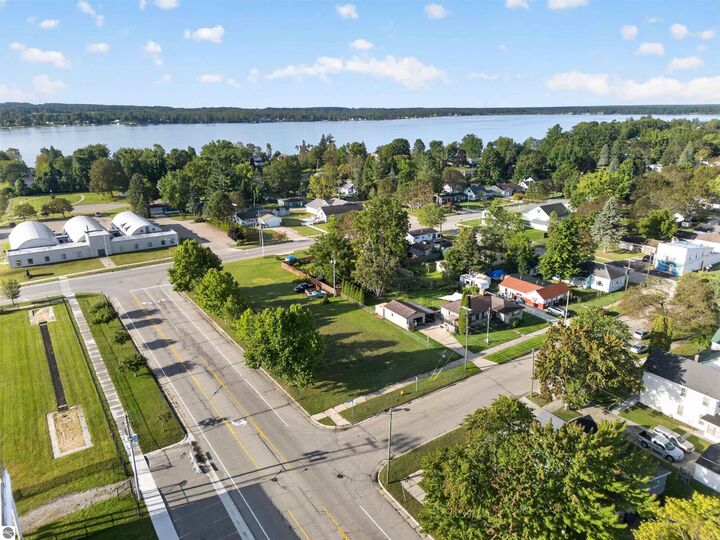 Property Photo: 605 Walnut Street MI 49601