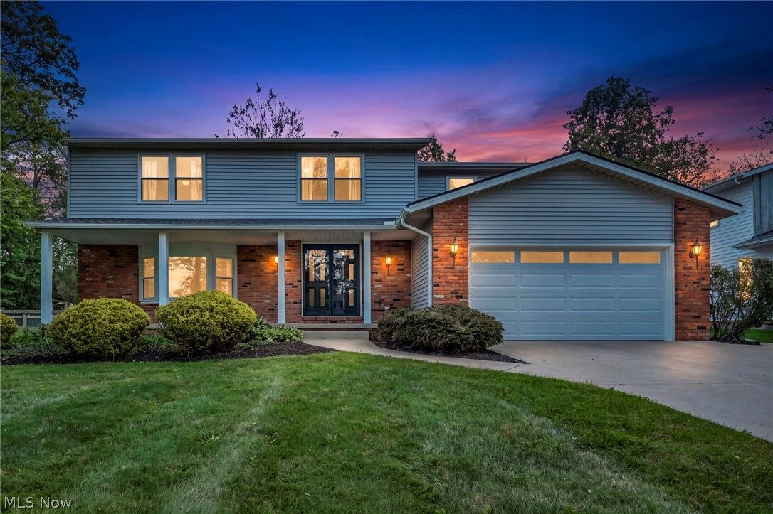 Property Photo:  37472 Hunters Ridge Road  OH 44139 