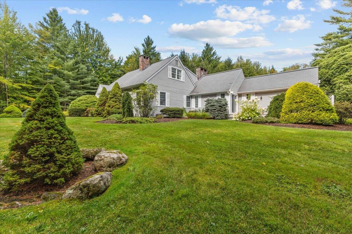 Property Photo: 48 Hollow View Road VT 05672