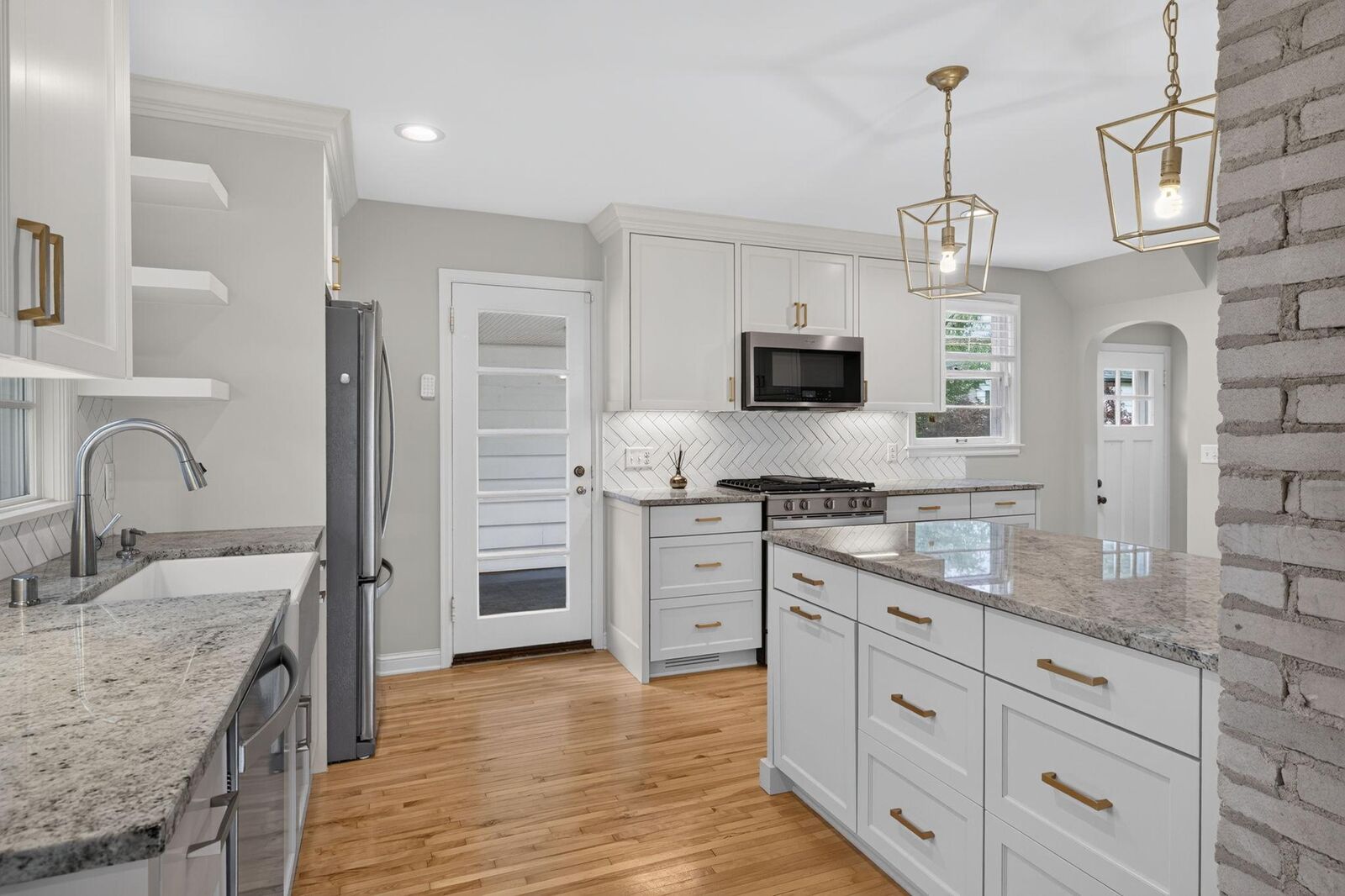 Property Photo:  2854 Alabama Avenue S  MN 55416 