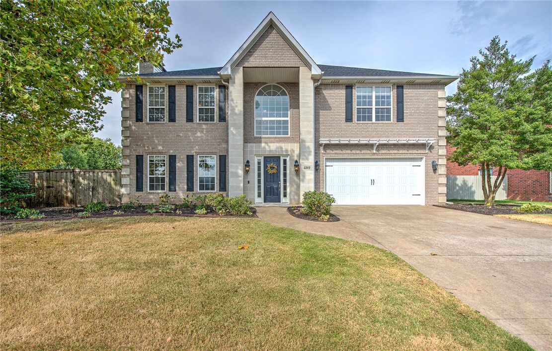 Property Photo:  5212 S 44th Place  AR 72758 