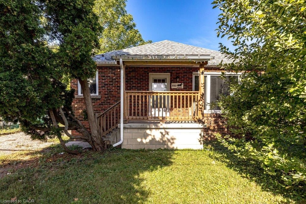 Property Photo: 860 Garth Street ON L9C 4K8