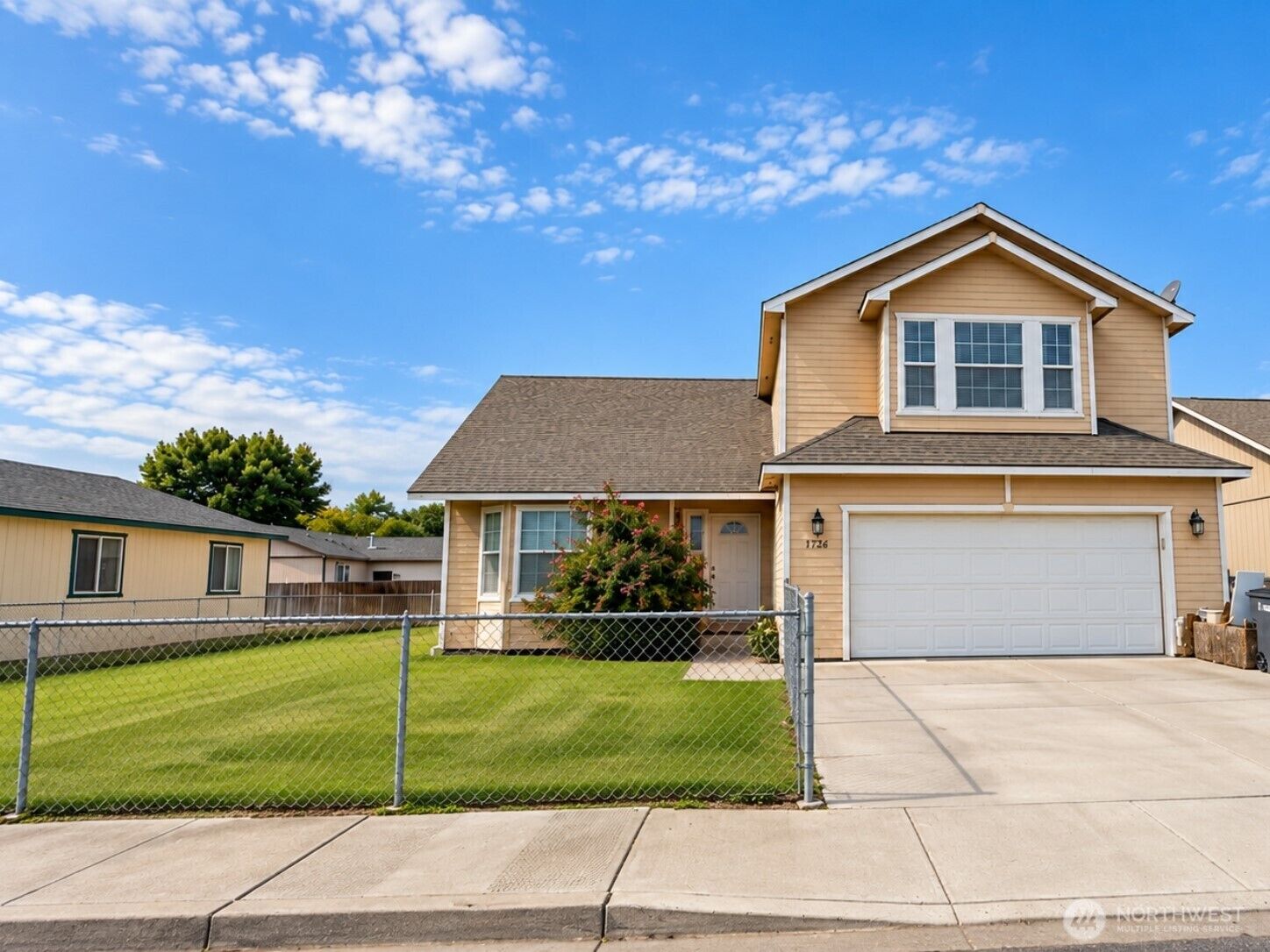 Property Photo: 1705 Guernsey Street WA 98944
