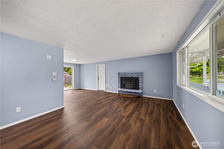 Property Photo:  854 SW Heller Street  WA 98277 