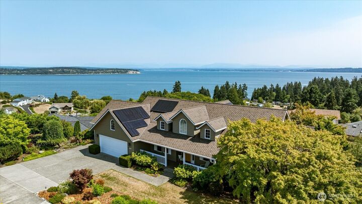 Property Photo:  4633  Tanner View Drive  WA 98236 