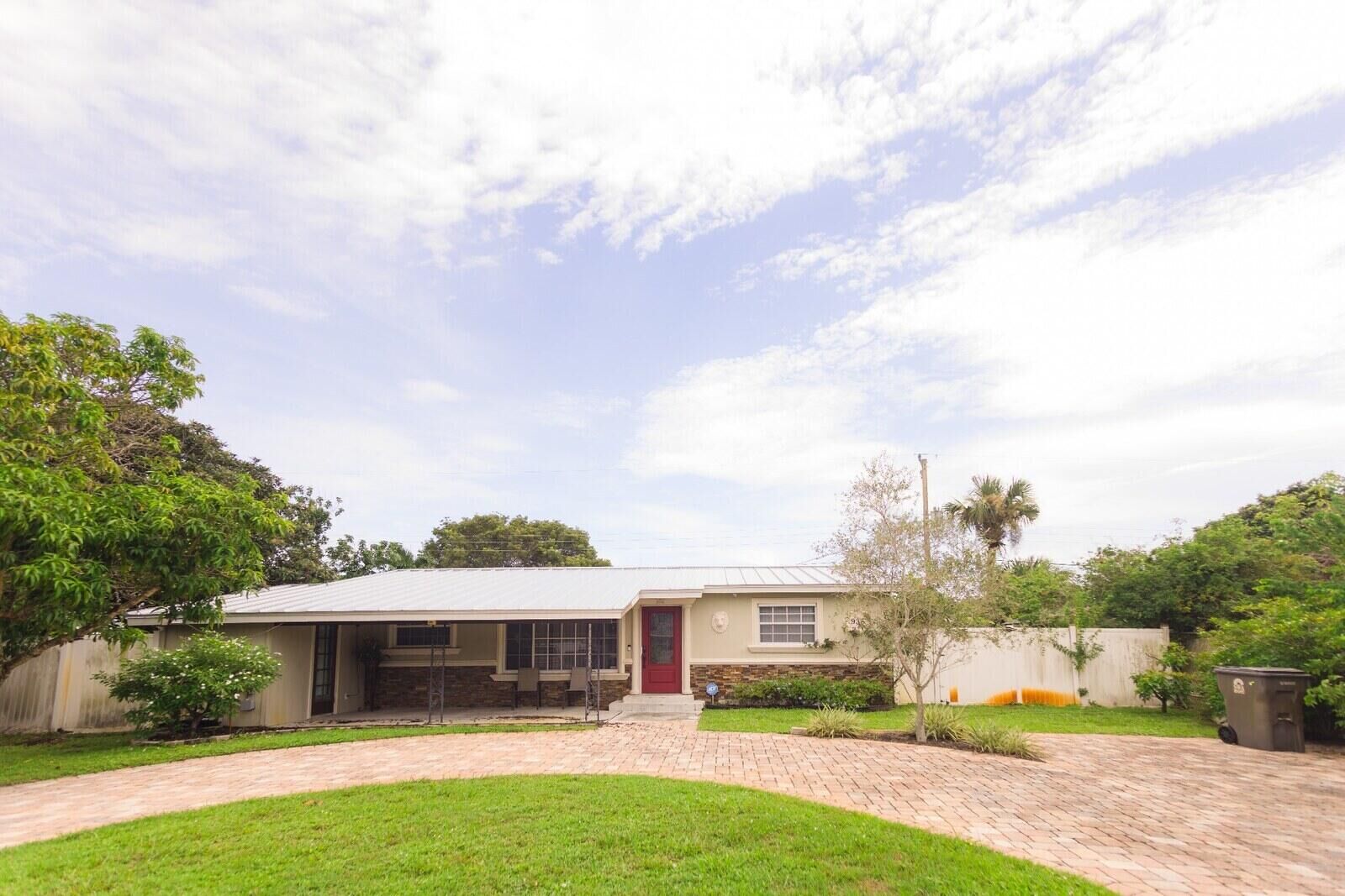 Property Photo:  938 Arlington Drive  FL 33415 