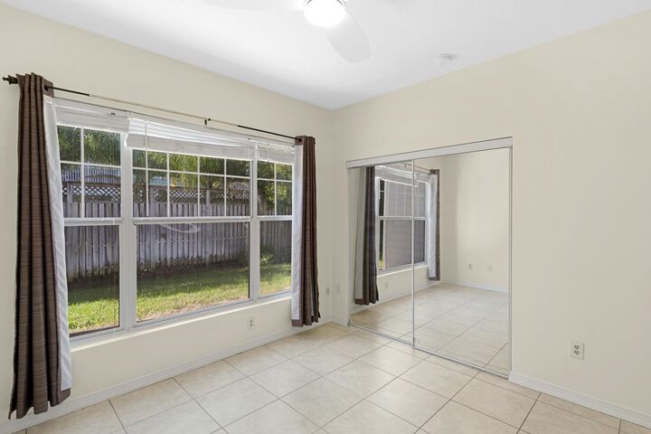 Property Photo:  21111 Harbour Vista Circle  FL 32080 