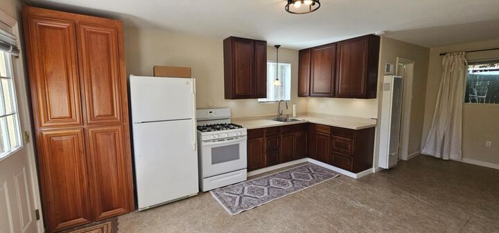 Property Photo: 711 5th Street E CA 95020
