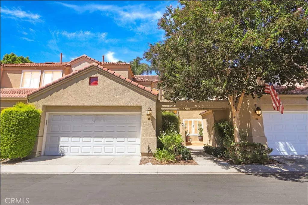 Property Photo:  27 Michelangelo  CA 92656 